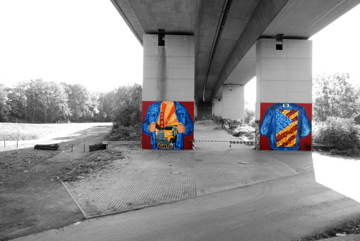 A homage to the golden state, each of both up 6 m high. In early Graffiti days Jeansjackets with a “backpiece” were very common. We choose a part of the USA flag with the other colors, filled with “Bubble Styles”.