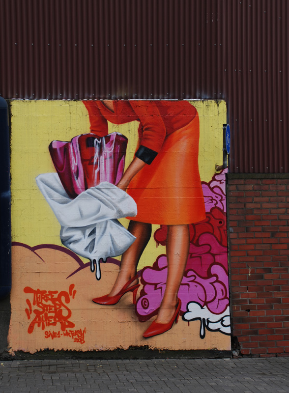 Street mural painted in January 2008 by SiveOne and Mr. Flash in Giessen.